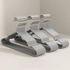 Garment Organizer Hangers Non Marking Clothes Hangers for Home Use Non Slip Drying Metal Thick Storage Bedrooms Wardrobes Adult