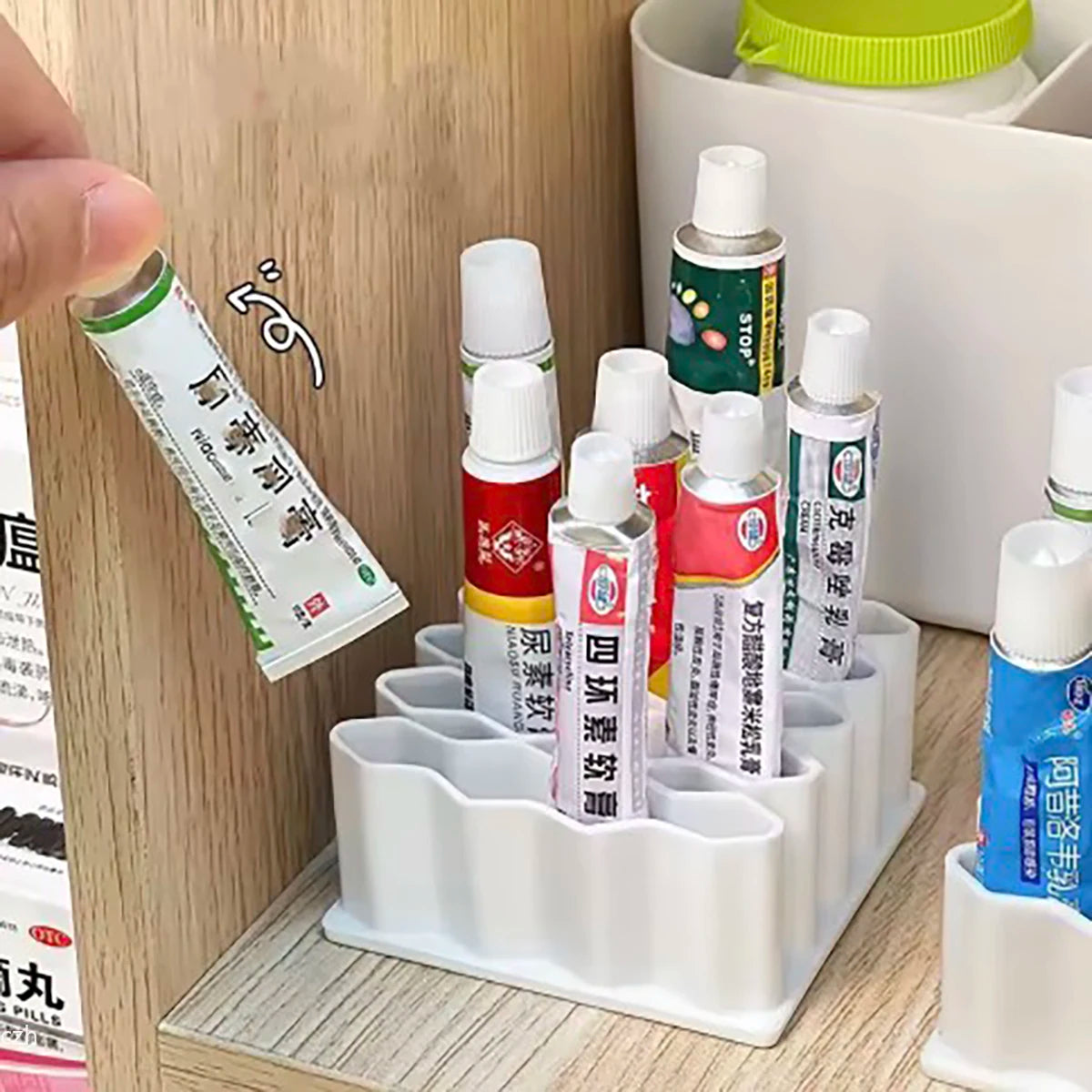 Ointment Holder Desktop Ointment Stand plastic Material Cosmetics Storage Rack Pen Holder Home Ointment Compartment Organizer
